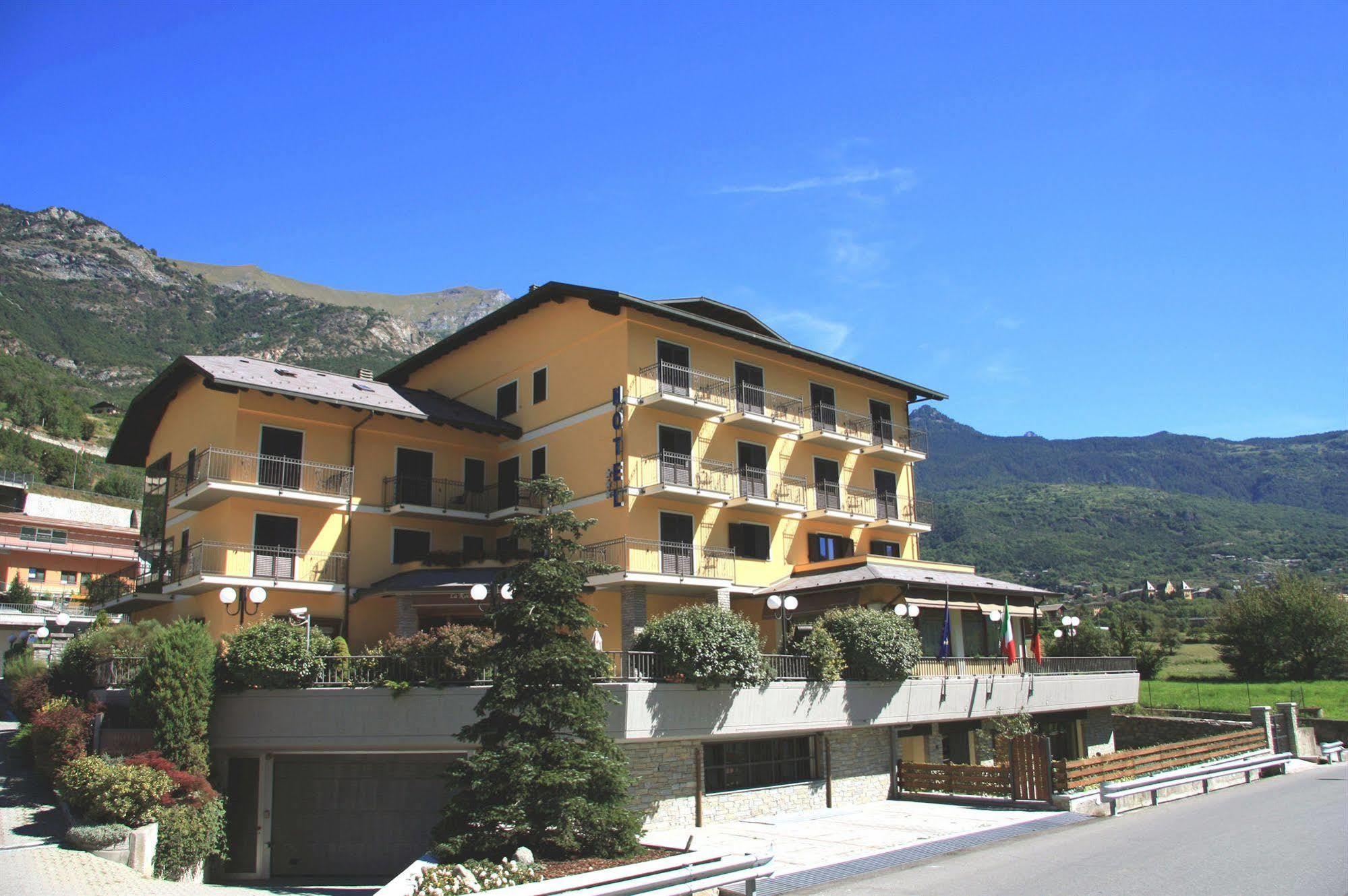 La Rocca Sport & Benessere Châtillon Exteriér fotografie